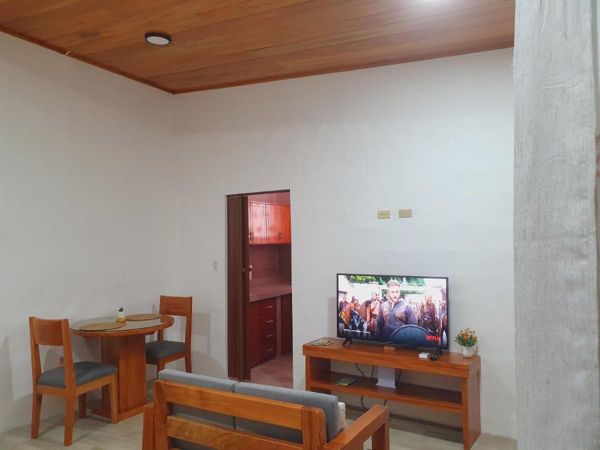 Suite Amoblada En Santa Cruz Puerto Ayora  Kültér fotó