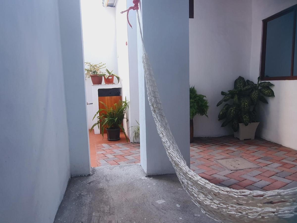 Suite Amoblada En Santa Cruz Puerto Ayora  Kültér fotó